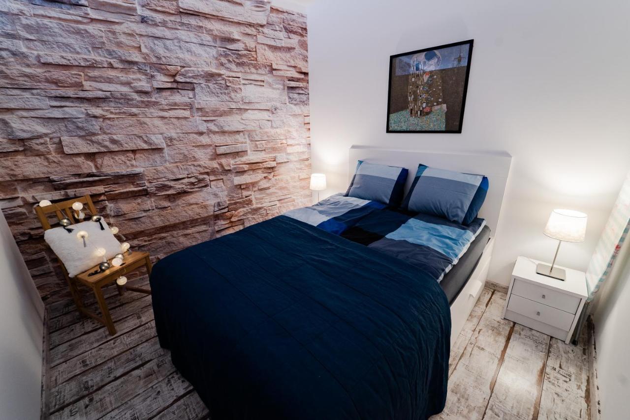 Rakoczi Prime Apartment Sopron Exterior foto